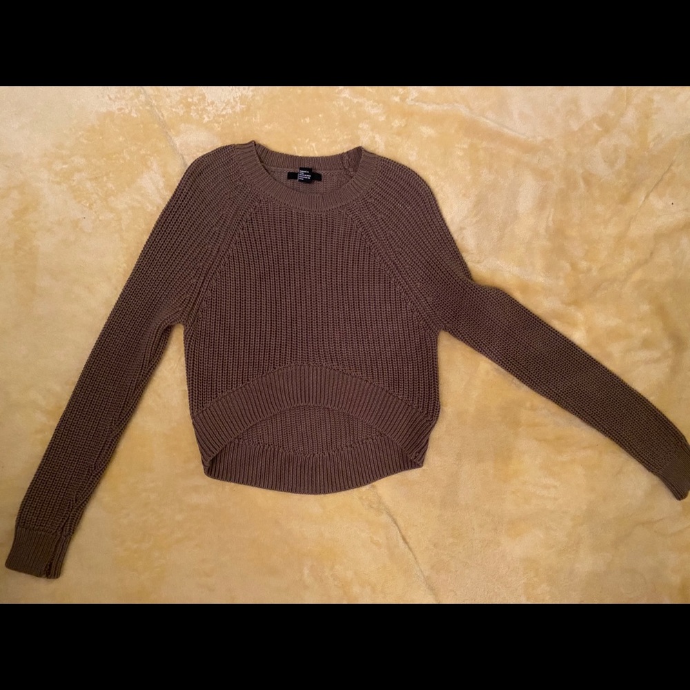 Olive green cropped sweater